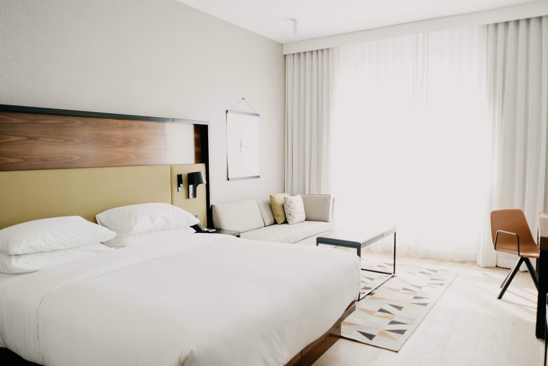 Chambre d'hôtel préparée et nettoyée par une équipe INH